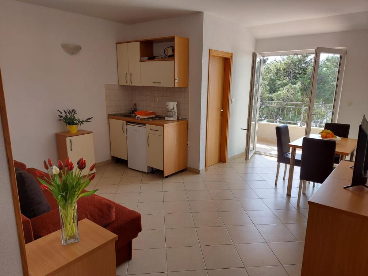 Apartments Neva Makarska Zewnętrze zdjęcie