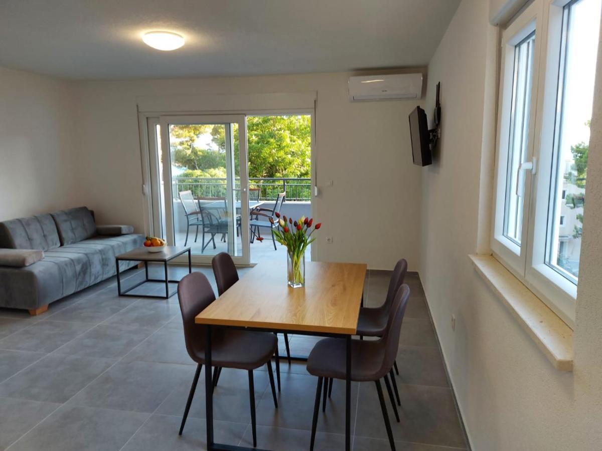 Apartments Neva Makarska Zewnętrze zdjęcie