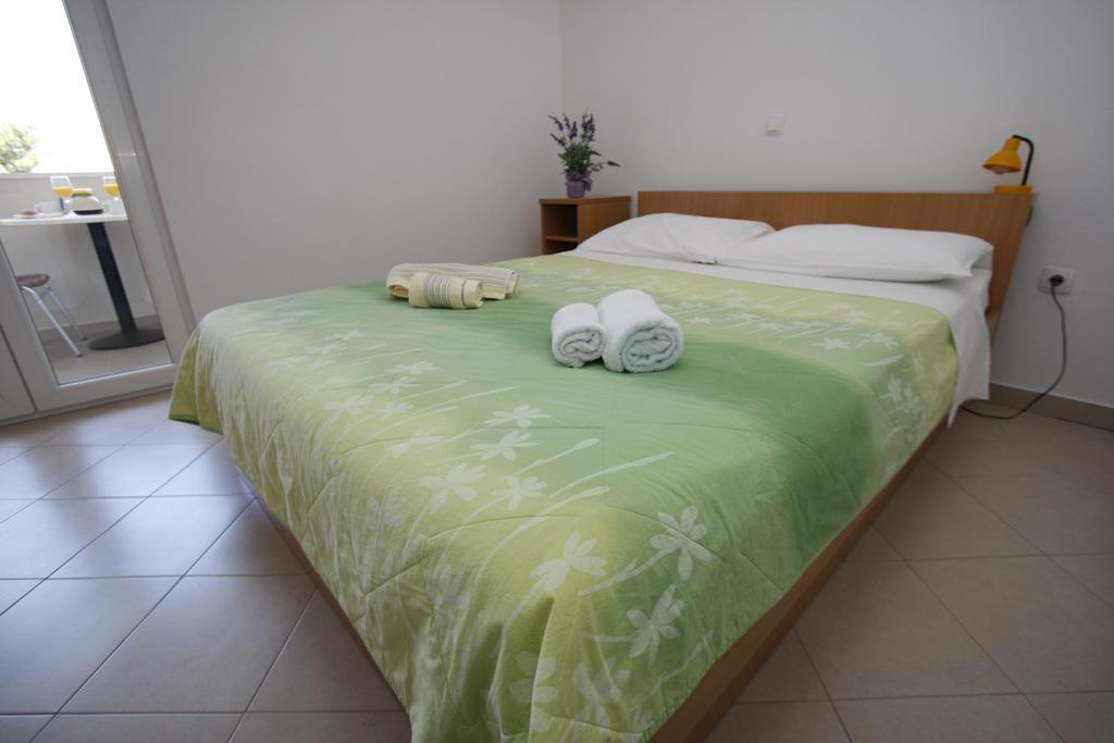 Apartments Neva Makarska Pokój zdjęcie