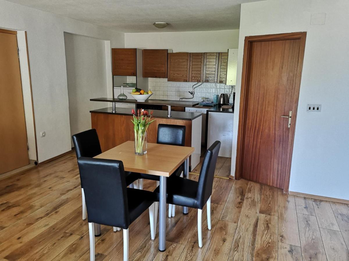 Apartments Neva Makarska Zewnętrze zdjęcie